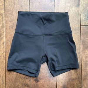 Lululemon Align Spandex Short (brand new) - Size 4